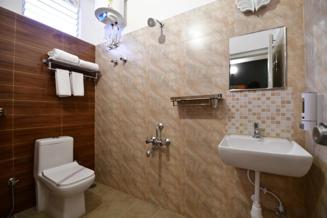 Xcel Luxury Hotel Apartments-Home Living Redefined Mysore Esterno foto