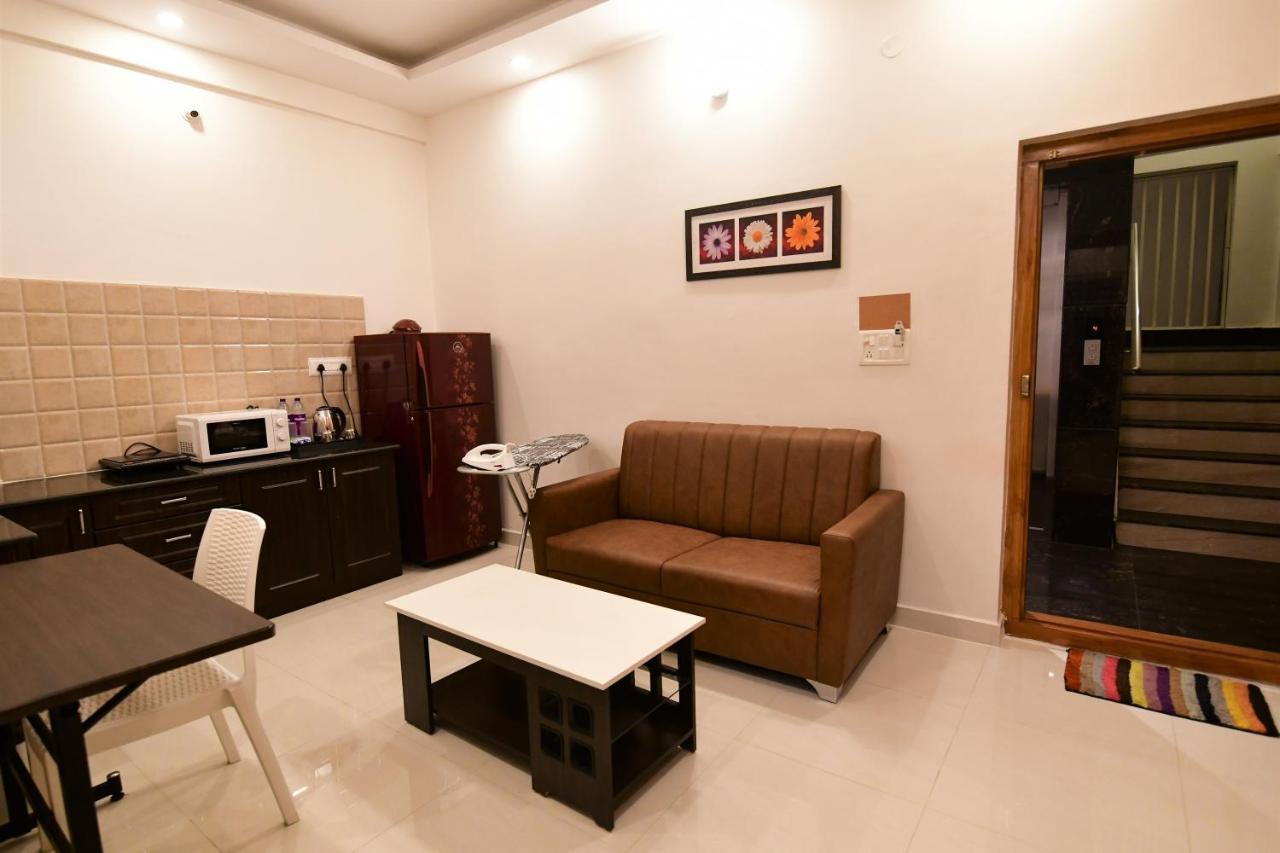 Xcel Luxury Hotel Apartments-Home Living Redefined Mysore Esterno foto