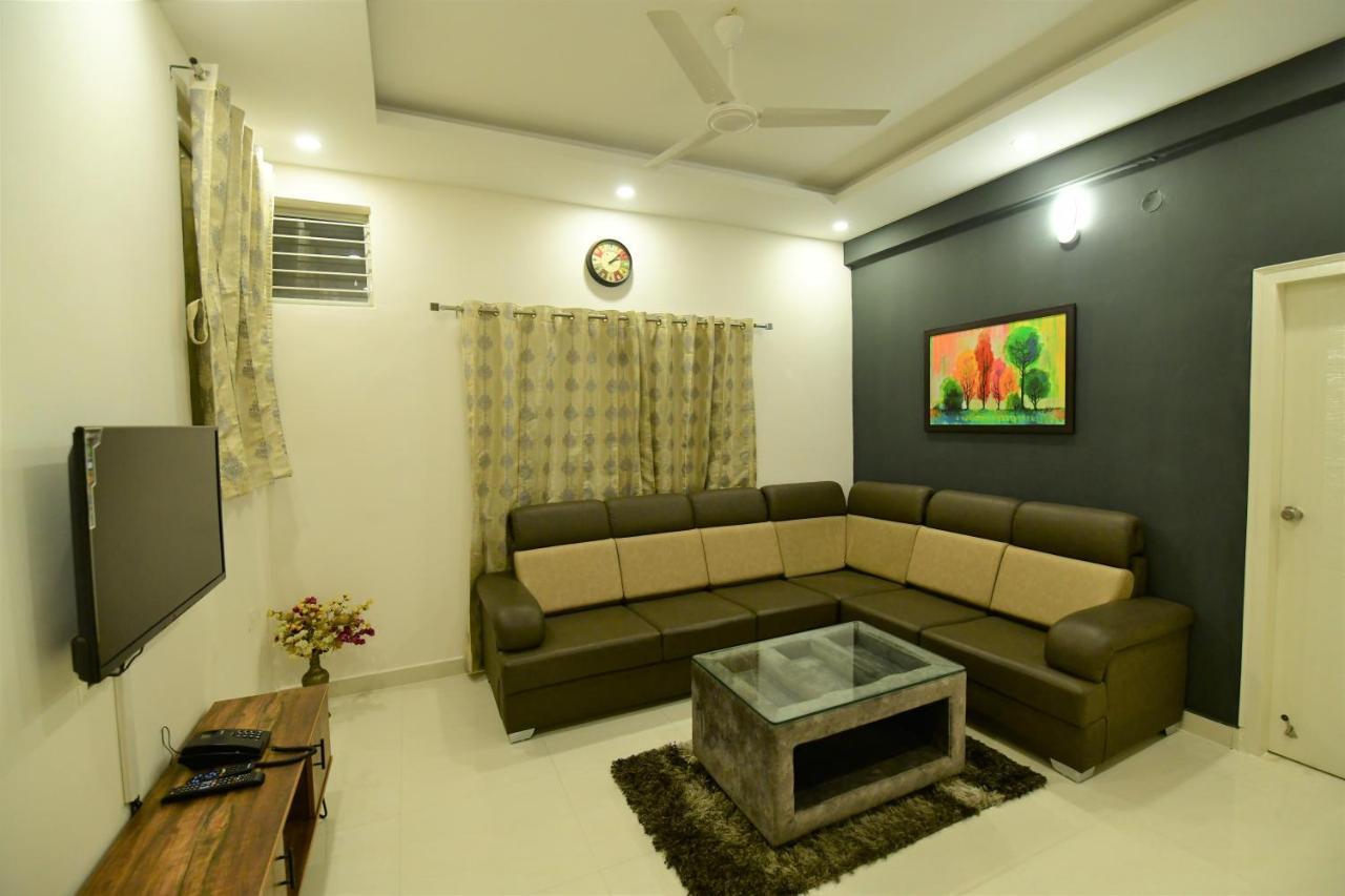 Xcel Luxury Hotel Apartments-Home Living Redefined Mysore Esterno foto